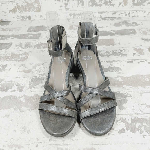 NEW Eileen Fisher Noni Gray Leather Buckle Ankle Strap Sandals M331 - Picture 3 of 12